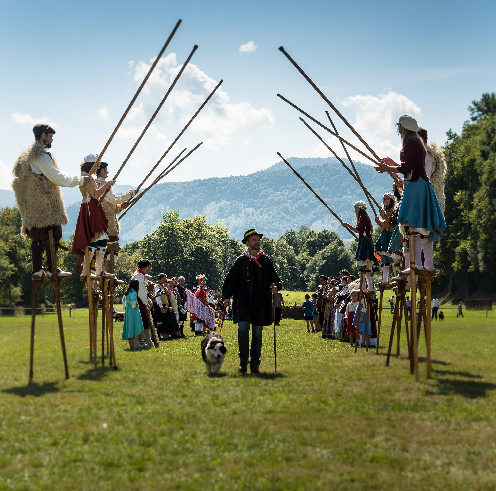 Fêtes Et Spectacles Site Officiel Des Pyrénées Béarnaises