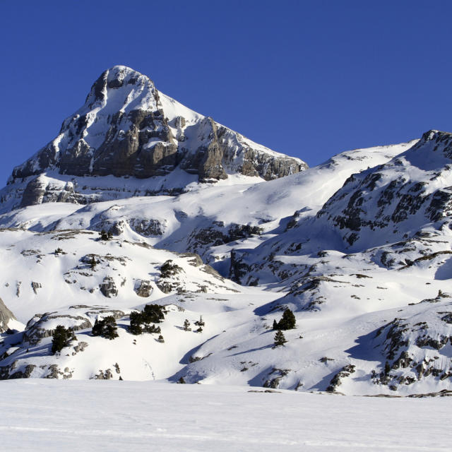 Pic d'Anie enneigé