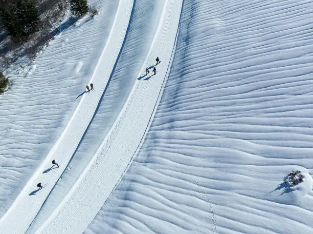Issarbe, sports d'hiver, vallée de Barétous, Pyrénées béarnaises.