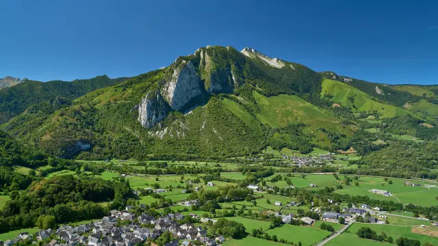 Vallée d'Aspe, Pyrénees béarnaises.